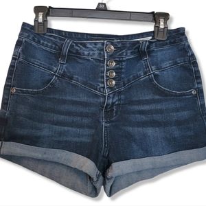 Black Heart Button fly Jean Shorts Size 9